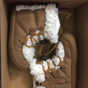 BRAND NEW ugg boots